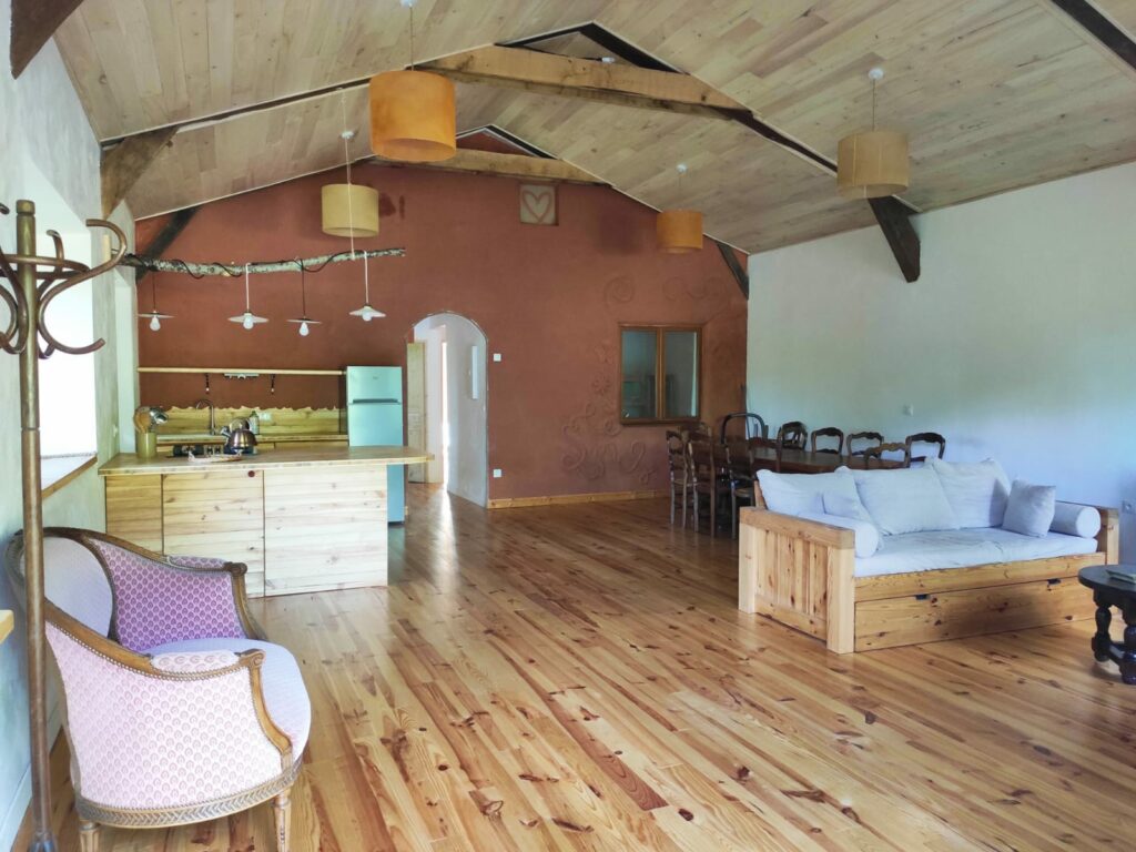 Salon cuisine salle à manger