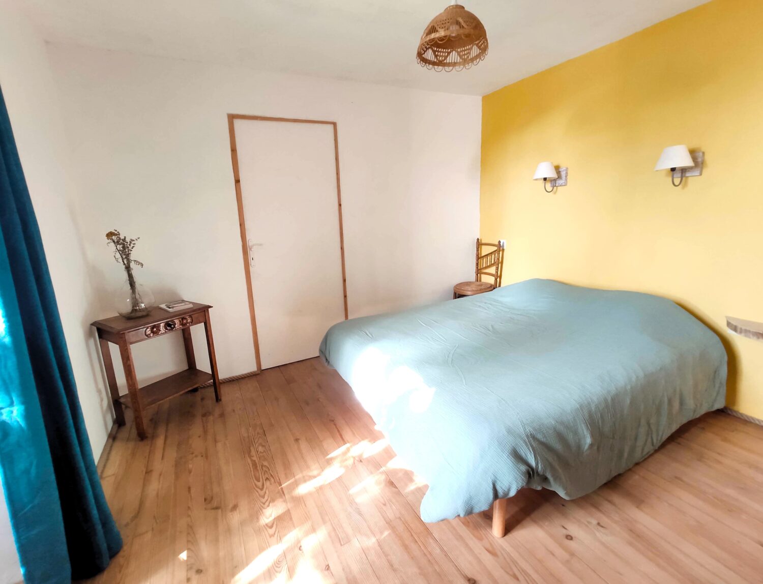 Chambre jaune 2