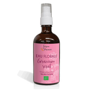 Eau florale géranium rosat sans fond